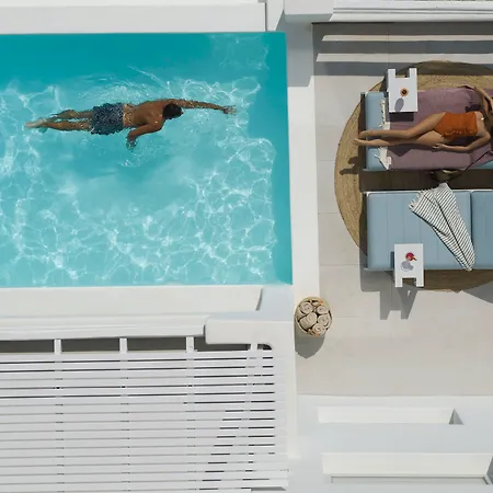 Epic Blue & Szálloda