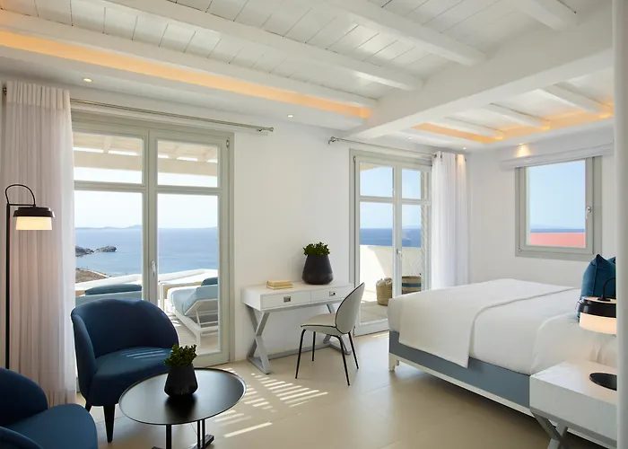 Hotell Epic Blue & *